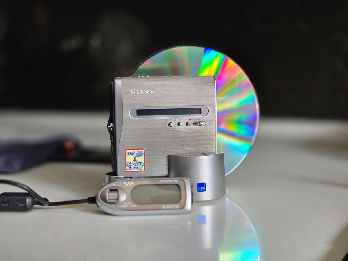 Sony Walkman MZ-NH1 MiniDisc Player Hi-MD fully working | eBay UK