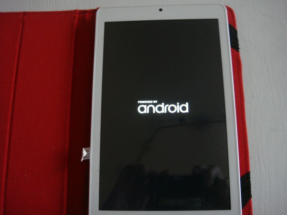 Tablet Telekom Puls 8“ Zoll Display ; in Weiß ; Wifi ; 16 GB Speicher  - Bild 3 von 4