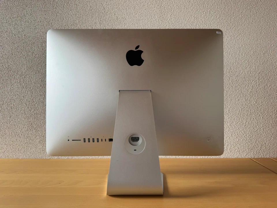 Apple iMac 21,5" (2017) i5 2,3GHz 16GB RAM 256GB SSD - Guter Zustand - Ventura. - Bild 3 von 4