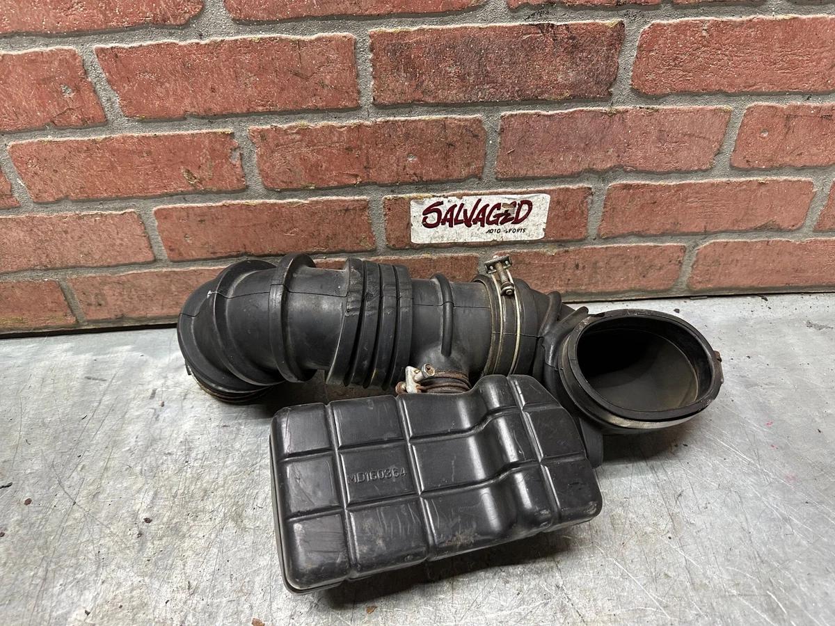 Mitsubishi 3000GT Dodge Stealth Air Intake Tube/Resonator MD159637 