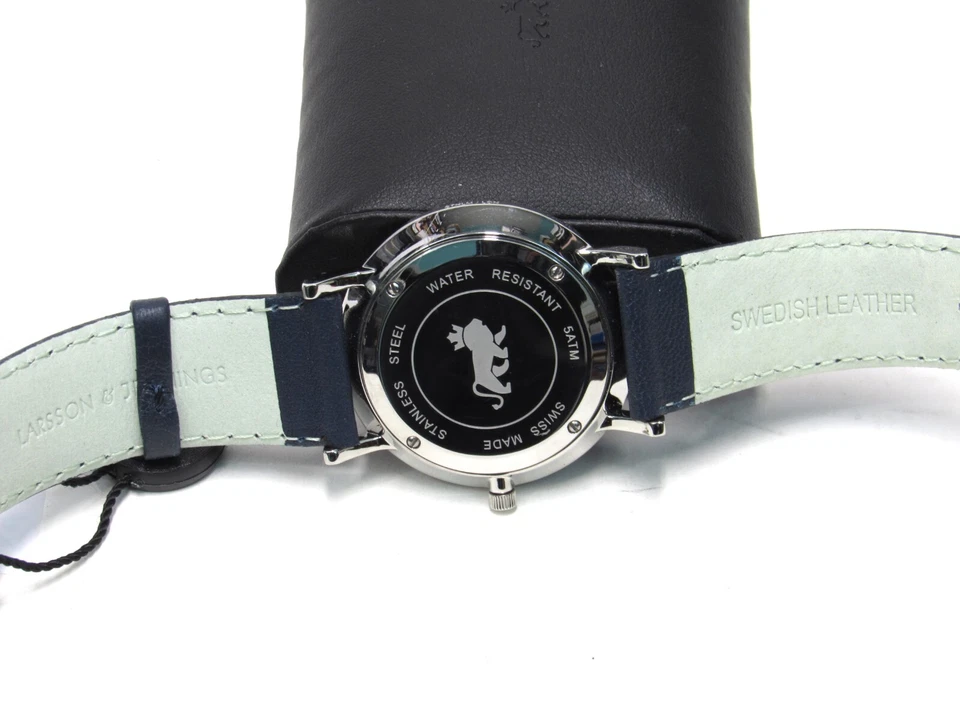 Larsson & Jennings Unisex Lugano Leather Watch - Swiss Made - Navy - Image 4 of 4