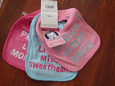 GERBER 3 PK. TERRY CLOTH OS2 GIRLS BIBS WITH 3 DIFFERENT VERSE 