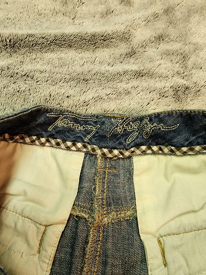 Tommy Hilfiger Women Size 4 Blue Denim Jean Skirt Bottom Pleated Knee 24" Long - Image 2 of 4