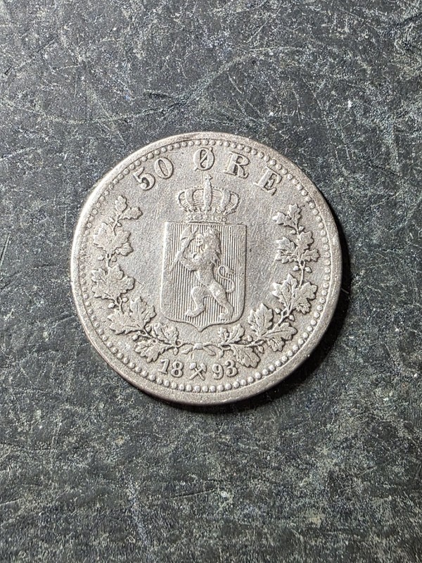 1893 Norway SILVER 50 Ore Coin **LOWER MINTAGE SCARCE COIN 600,000**