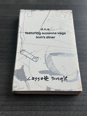 D.N.A. Featuring Suzanne Vega Tom's Diner Cassette 1990-used