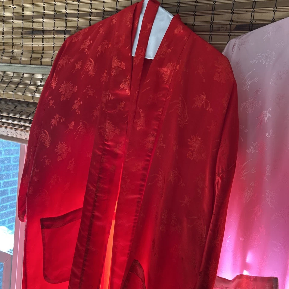 Vintage Esme Seda Floral Repujado Rosa Kimono Largo Cinturón Bata Bolsillos Talla Med Foto 4 de 4