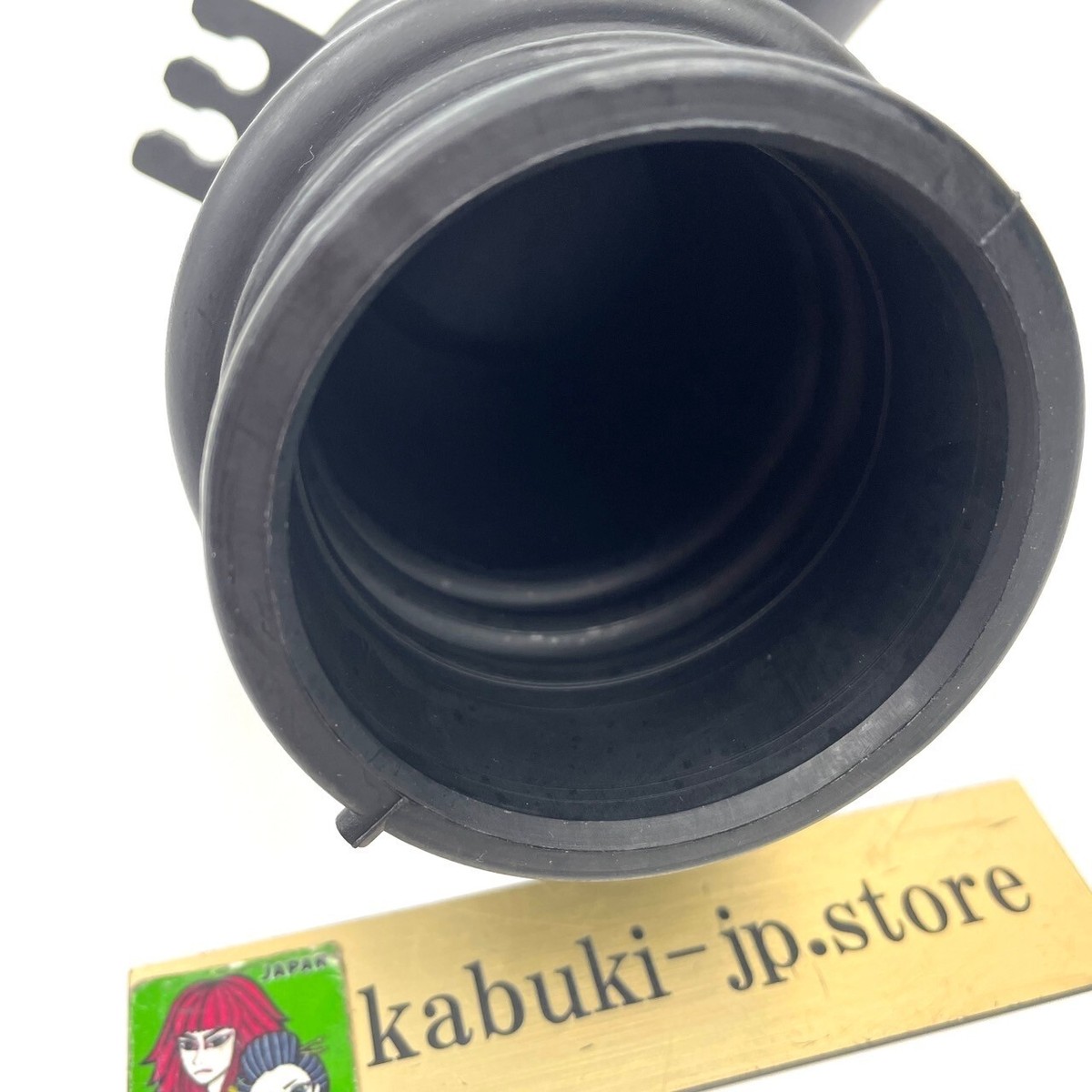 ゆ。 NISSAN Genuine 16578-VC12A Y61 ZD30 Air Intake Pipe To Turbo