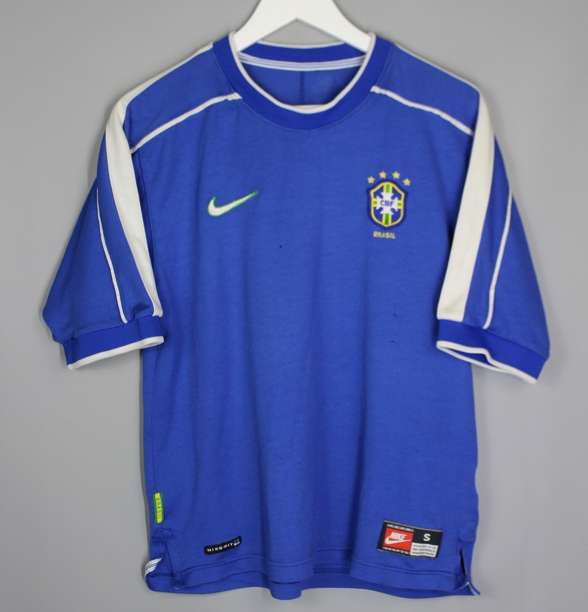 NIKE ナイキ　リバウド ブラジル代表アウェイ 1998-99 全国総量無料で リバウド 新品未使用 1998-99 ナイキ ブラジル