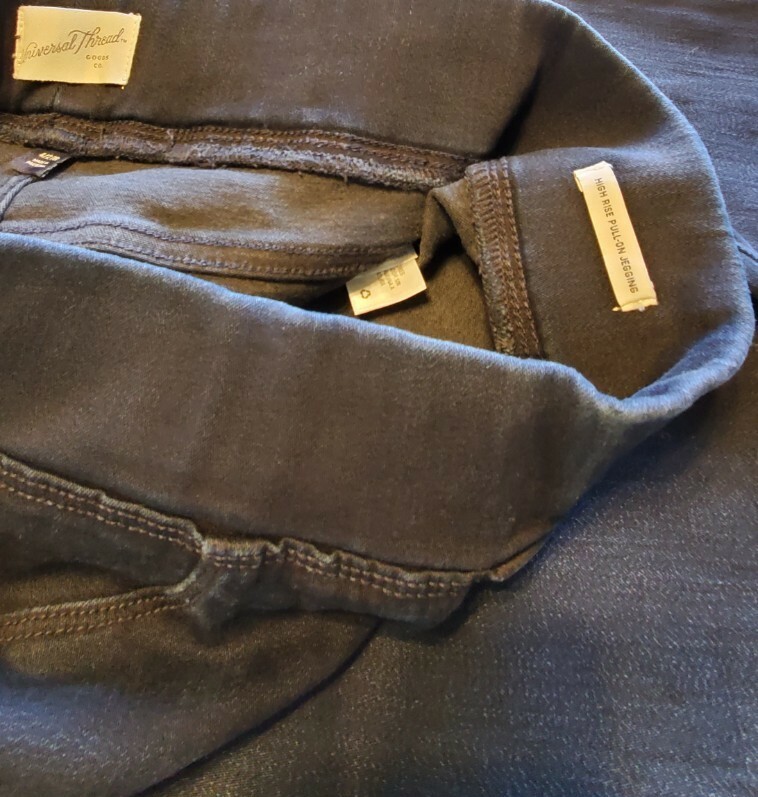 Universal Thread Women's High-Rise Pull Jegging D… - image 4