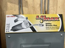 NIB LUMAX UTILITY GREASE GUN LX-1100