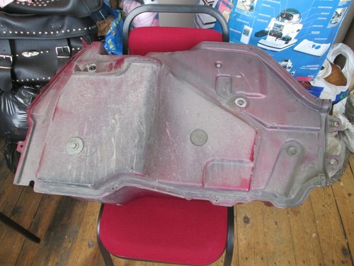 HONDA GOLDWING LEFT SIDE PANNIER / SADDLE BAG PANEL 81412-MN5-3000 L S.BAG - Picture 8 of 12