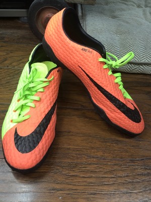 liverpool uit tenue 2022