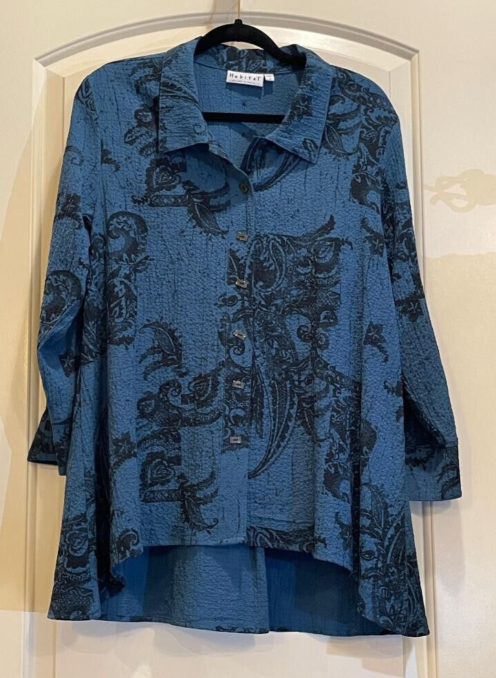 Habitat Clothes to Live In Women's Teal and Black Button Down Artsy Tunic SZ S