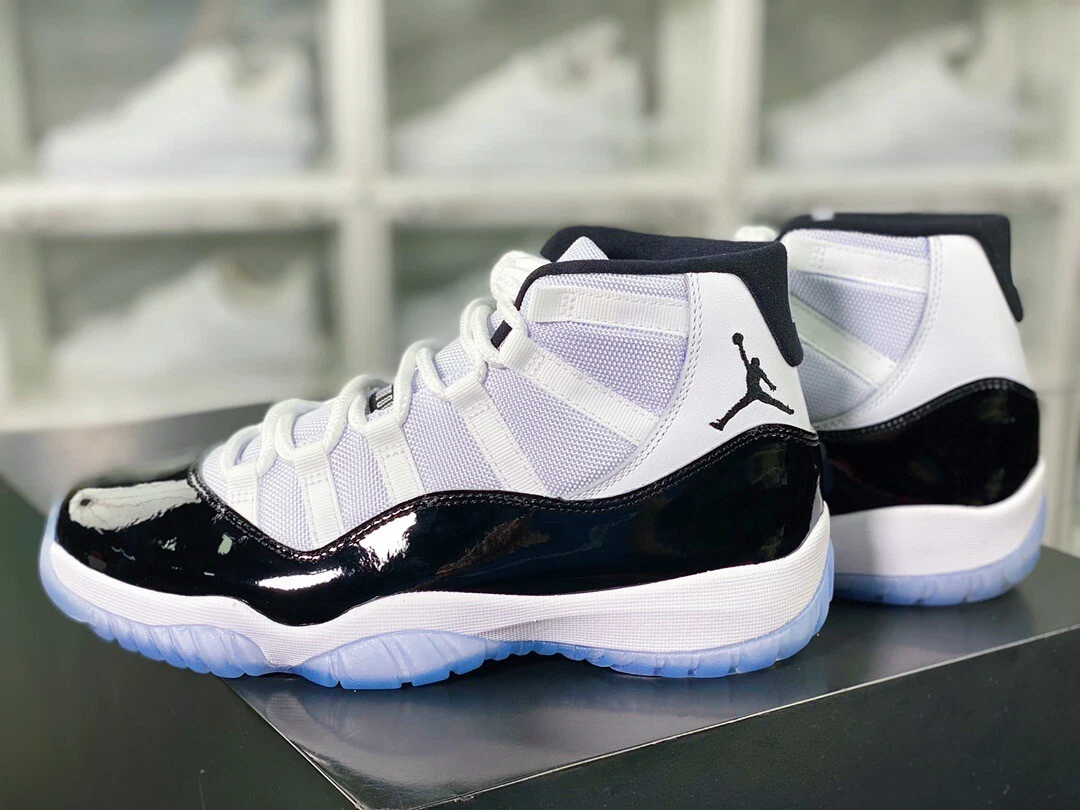 AIR JORDAN 11 RETRO “CONCORD” - スニーカー