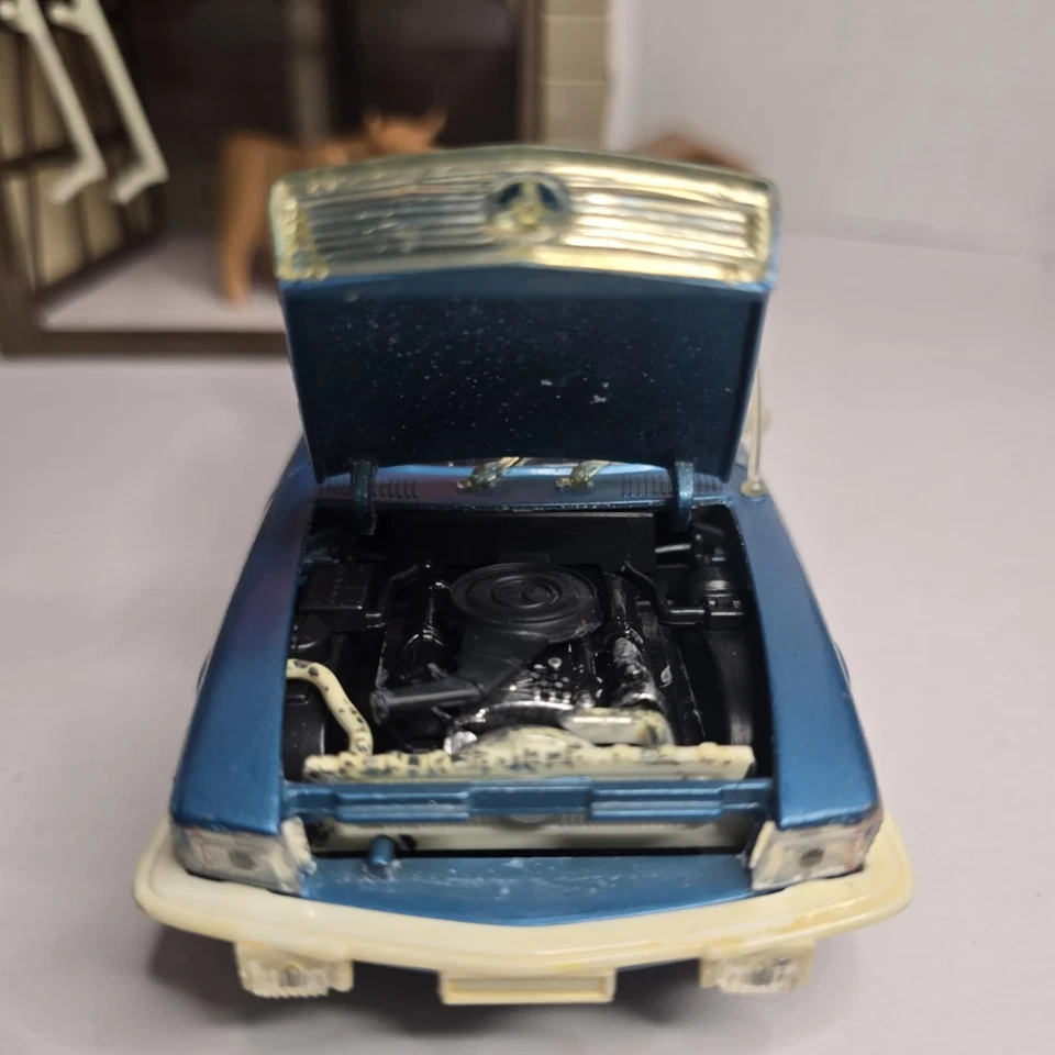 Vintage Polistil Mercedes-Benz 450SL Escala 1:25 Diecast Modelo S365 Hecho en Italia Foto 4 de 4