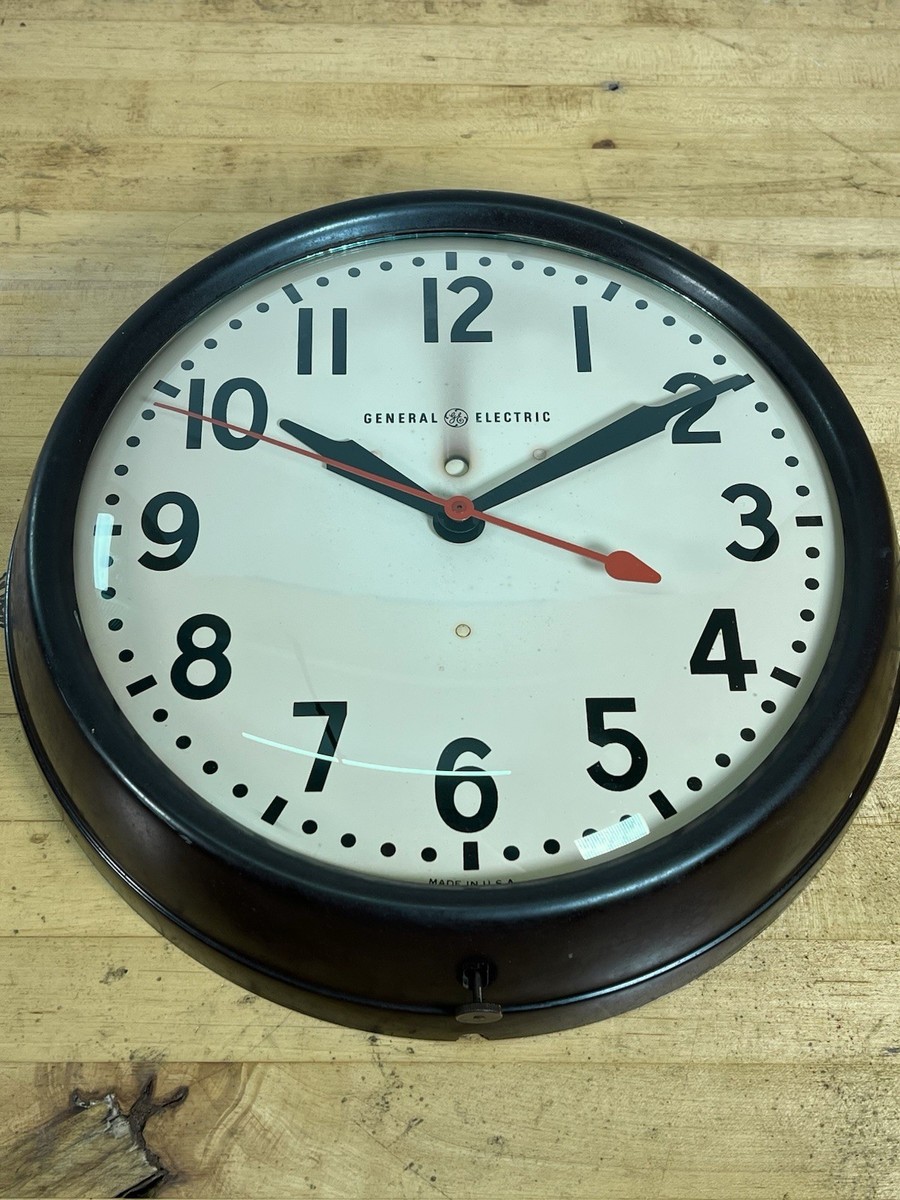 Vintage GE General Electric Telechron Wall Clock 1HA1612 For Parts