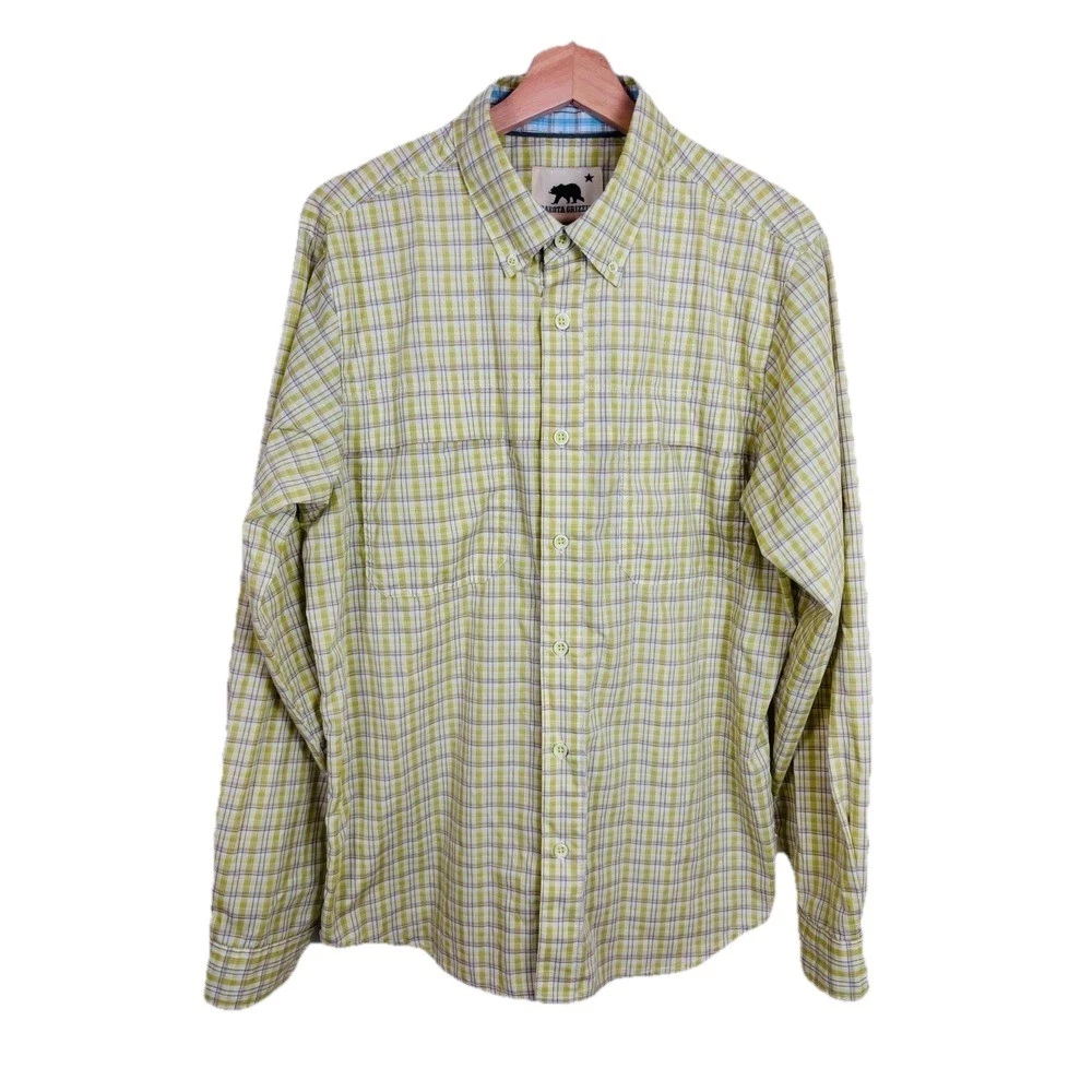 Dakota Grizzly Men's Medium Green Plaid Button Down Fishing Shirt Vented Back