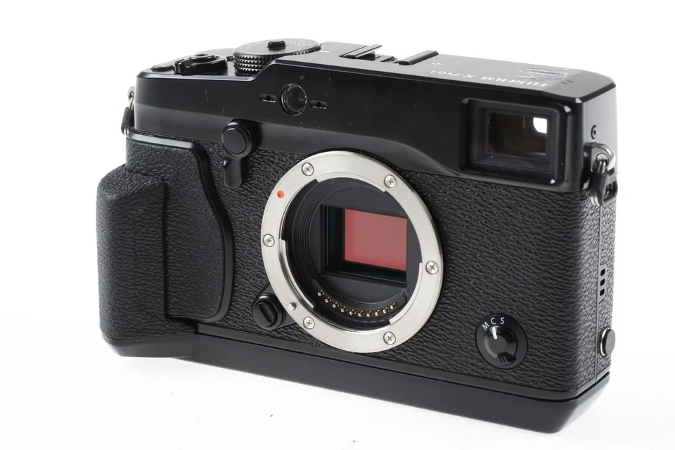 FUJIFILM X-Pro1 Gehäuse - SNr: 22L02203 - Bild 2 von 4
