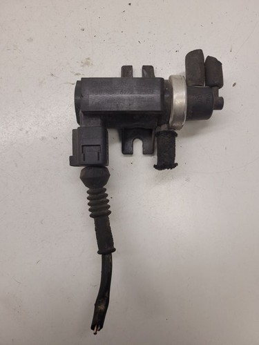 Volkswagen Golf IV 2002 Diesel 81kW Turbolader Druckwandler Magnetventil DRA9165