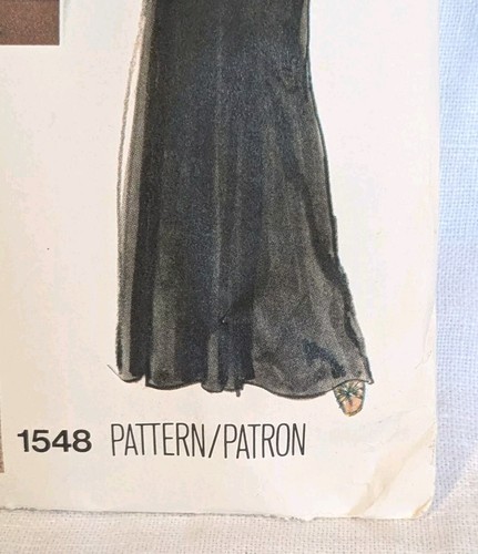 Vtg Vogue Pattern UNCUT Diane Von Furstenberg Wrap Dress Sz 14 Easy 1548 Classic - Picture 18 of 19