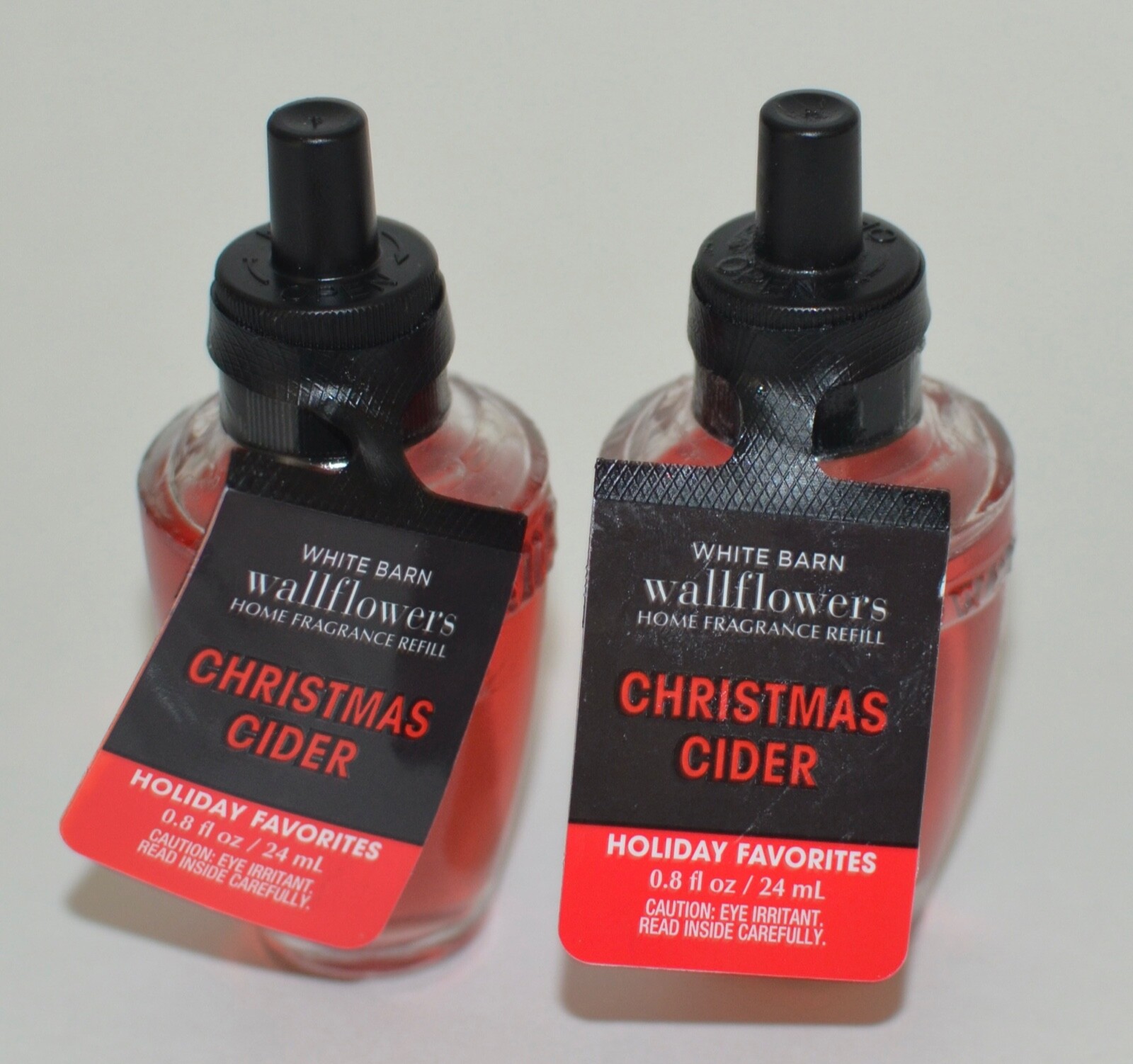 2 NEW BATH & BODY WORKS CHRISTMAS CIDER WALLFLOWER FRAGRANCE REFILL BULB PLUG IN-image