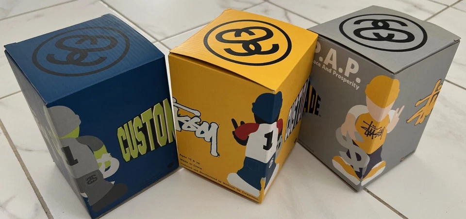 Figura P.A.P Juguete Stussy X Medicom Años 90 (3 piezas) Paz y Prosperidad 2004 Foto 2 de 2