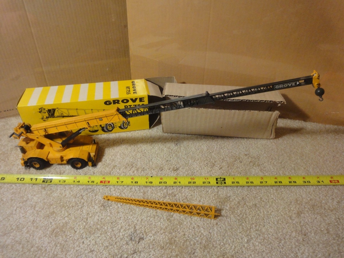 Vintage NZG 149 Grove RT75S mobile construction crane. 1/55