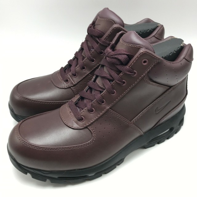burgundy nike boots