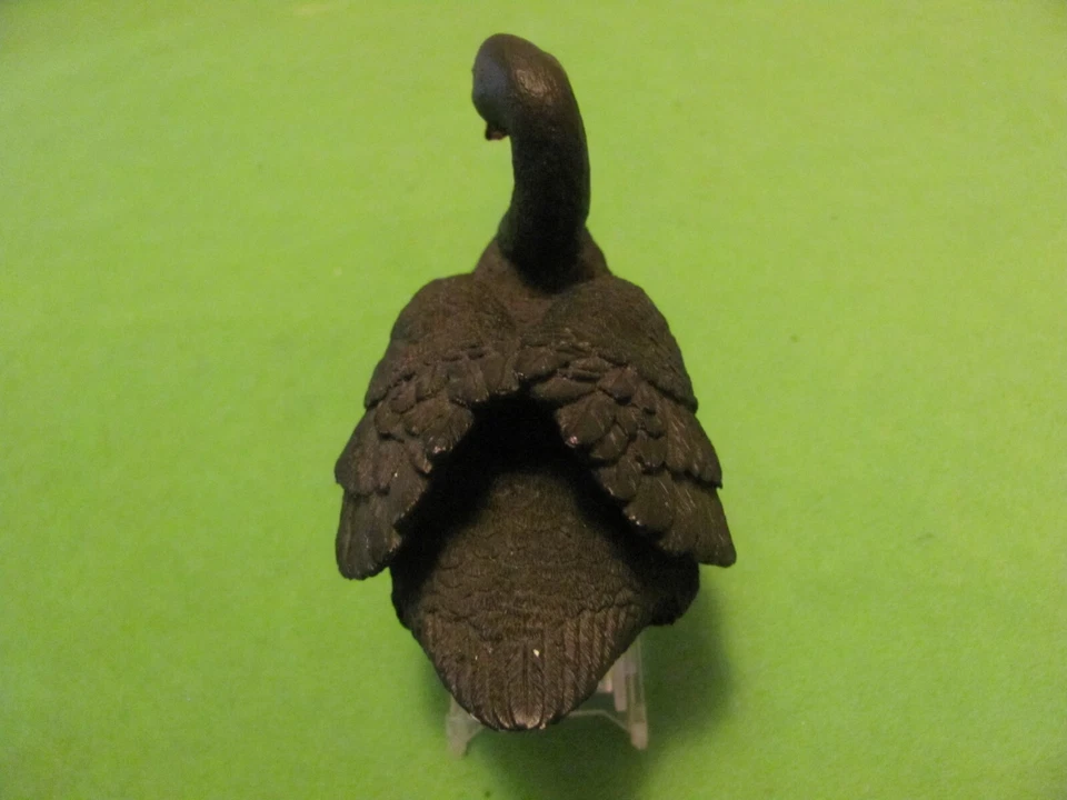 Estatuilla de resina Castagna Black Swan 5" vintage. ITALIA? Foto 4 de 4