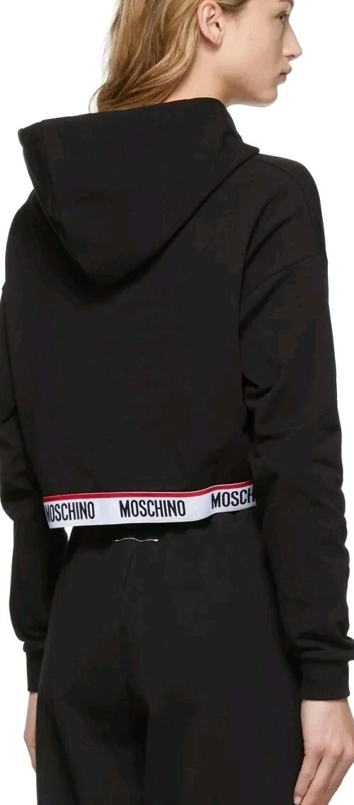 Felpa con cappuccio MOSCHINO nera con logo nastro ritagliata UK 8 XS Lounge Top