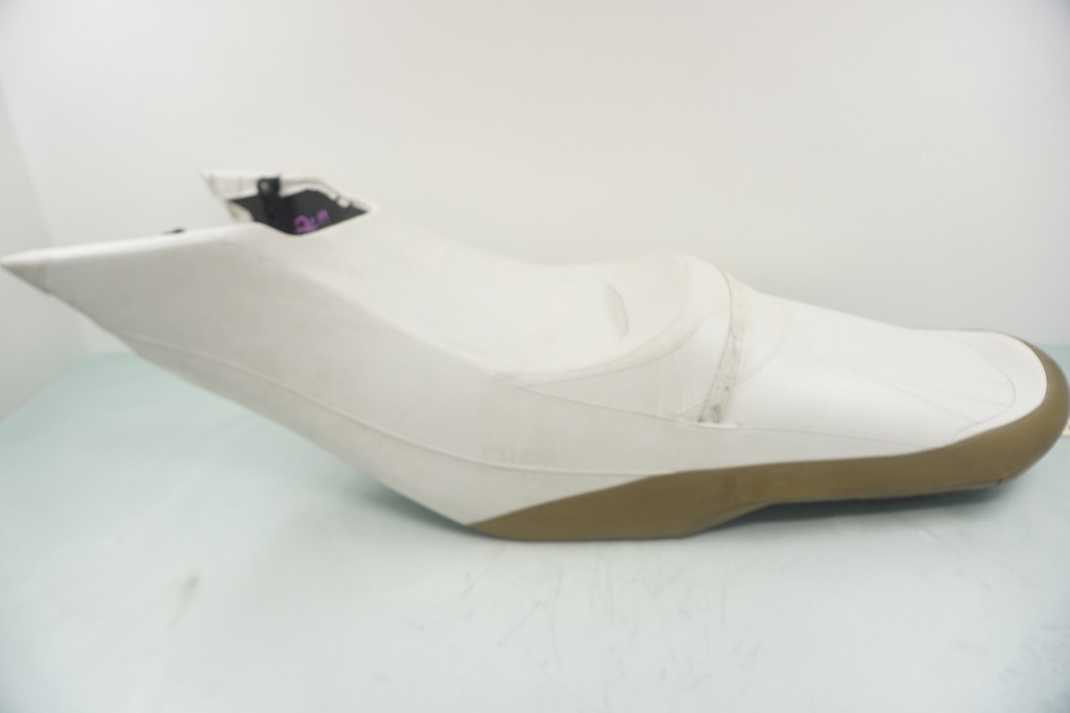 Sea-Doo 純正シート 2011-2012 Sea-Doo GTX Limted IS 260 OEM White Seat Cushion