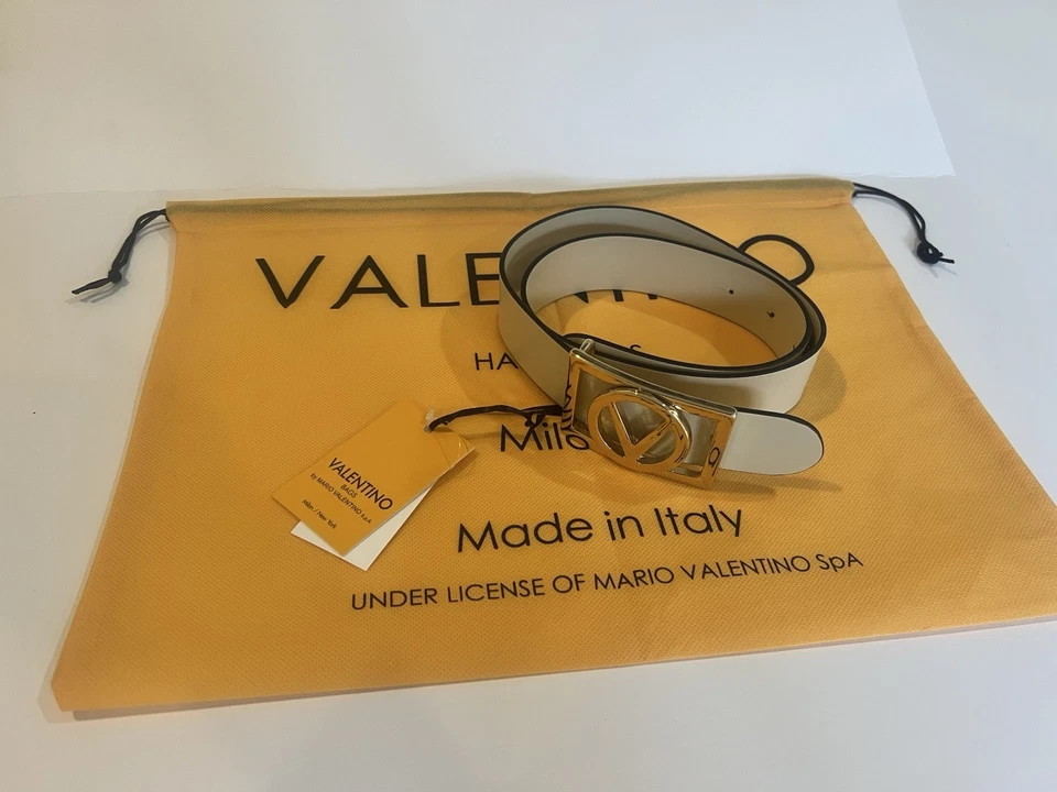 Cinturón de cuero para mujer Valentino $375 pequeño Dolly Soave cremoso tostado crema nude Foto 4 de 4