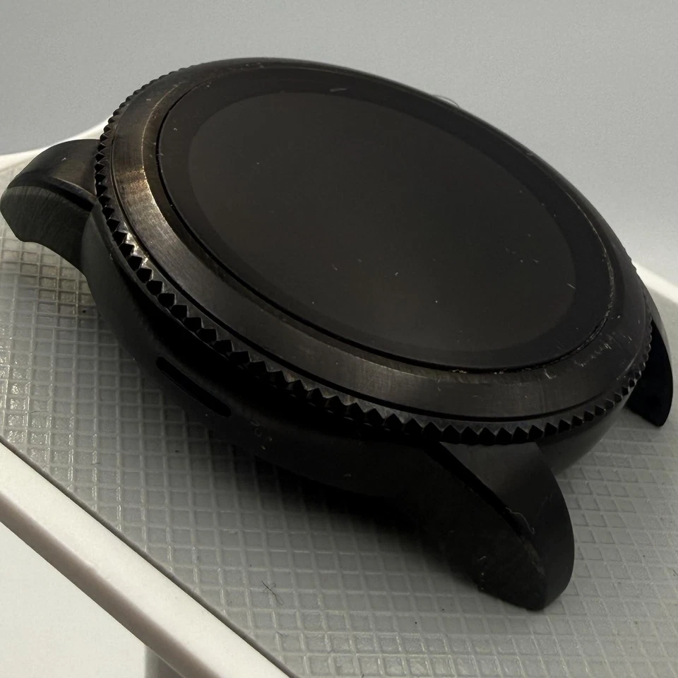 Reloj inteligente Fossil 44 mm Gen 5E de acero inoxidable con pantalla táctil (sin pulsera) Foto 4 de 4