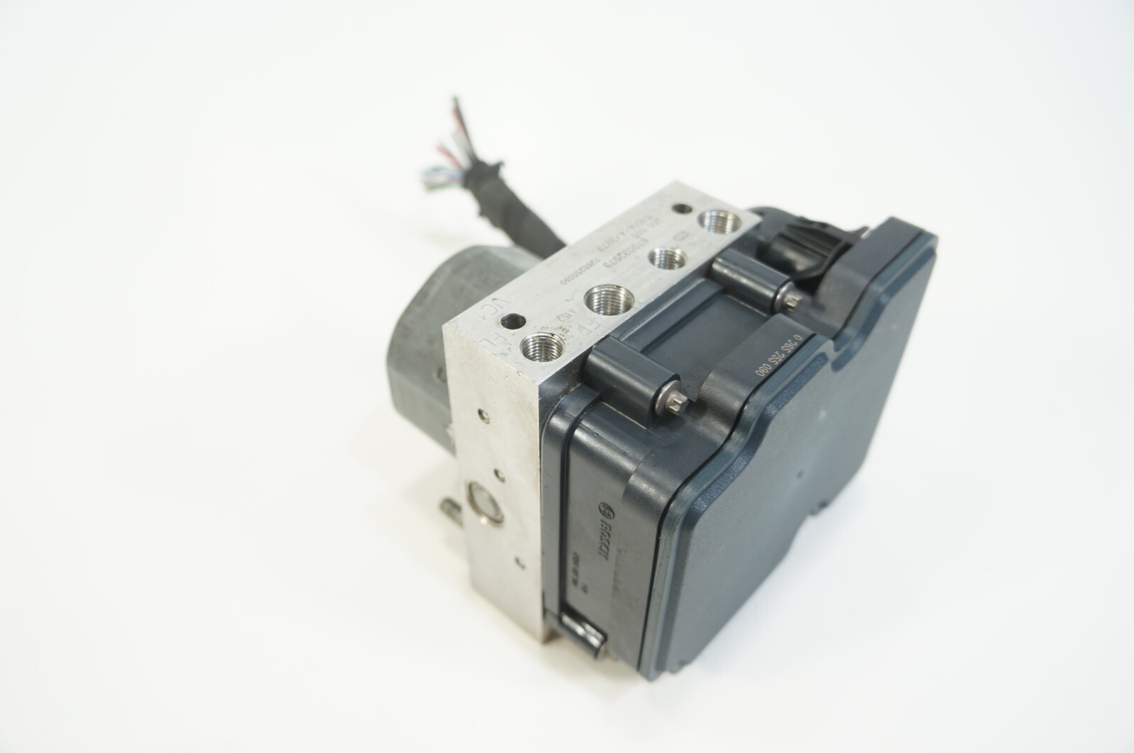 2014-2017 maserati ghibli 3.0l v6 abs system anti lock brake pump module OEM