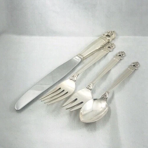 Royal Danish by International Sterling 4pc Lunch Place Setting