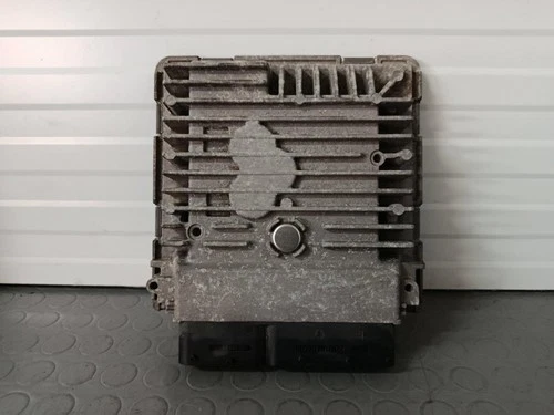 03L907425C Centralina Motore per VOLKSWAGEN GOLF VI (5K1)(10.2008) 2011 123630 - Foto 1 di 10