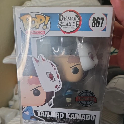 Funko Pop! Vinyl: Demon Slayer: Kimetsu no Yaiba - Tanjiro Kamado - Hot Topic...