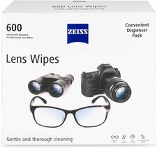 ZEISS Pre-moistened Lens Cleaning Wipes for Lenses - 600 Count