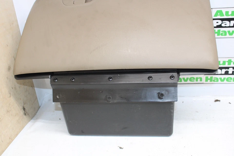 Conjunto de guantera Chevrolet Malibu 00-03 bronceada usada OEM pestillo lateral Foto 3 de 4