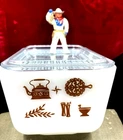 Vintage Pyrex White Early American  Pasabahce Bake Dish 0502 W/Lid ~ 1 1/2 PT