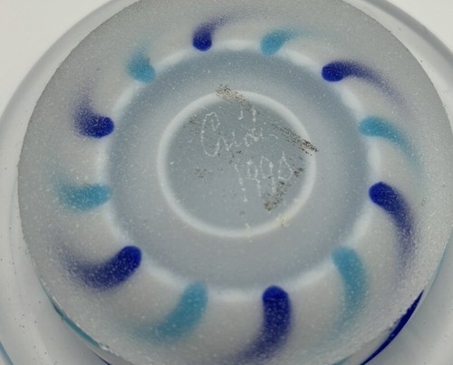 Vintage Paperweight Signed By Terry Crider 1990 - Picture 5 of 5