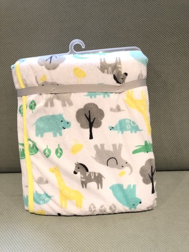 Carters Jungle Safari Yellow Gray Blue Elephant Giraffe Zebra Trees Blanket New - Picture 2 of 6