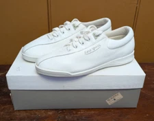Easy Spirit AP1 Women's White Leather Lace-Up Walking Casual Shoes Size 6 EUC