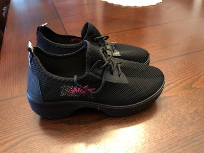 athletic dance shoes