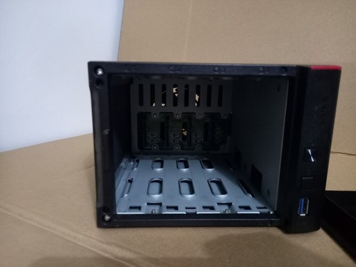 Buffalo LinkStation LS441D - 4 Bay Desktop NAS Gehäuse - Bild 4 von 7