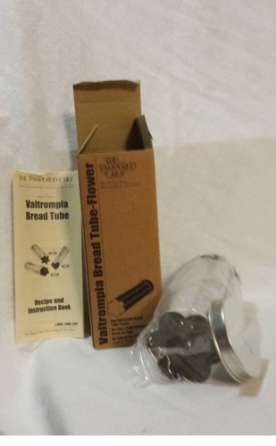Pampered Chef Valtrompia Bread Tube Flower #1550 Kitchen Baking Metal NEW in Box - Picture 2 of 9
