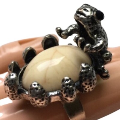 Brand New Adjustable Chunky Big Cream Ring with Frog Women's 