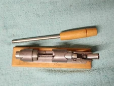 1/2" - 2" Nut Vintage Mechanical Wood Lever Handle Adjustable Piston Nutcracker 