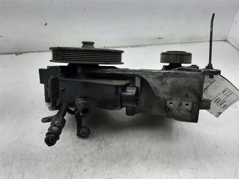 Bomba de dirección asistida 00-02 07-13 CHEVROLET SUBURBAN 2500 20756715 Foto 3 de 4