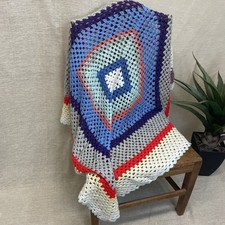 VINTAGE RETRO HANDMADE CROCHET BABY BLANKET LAP THROW - BLUE RED  GREY